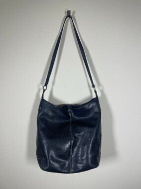 Fossil Women's Black Leather Satchel Bucket Bag Purse 11" x 11" Flawed!